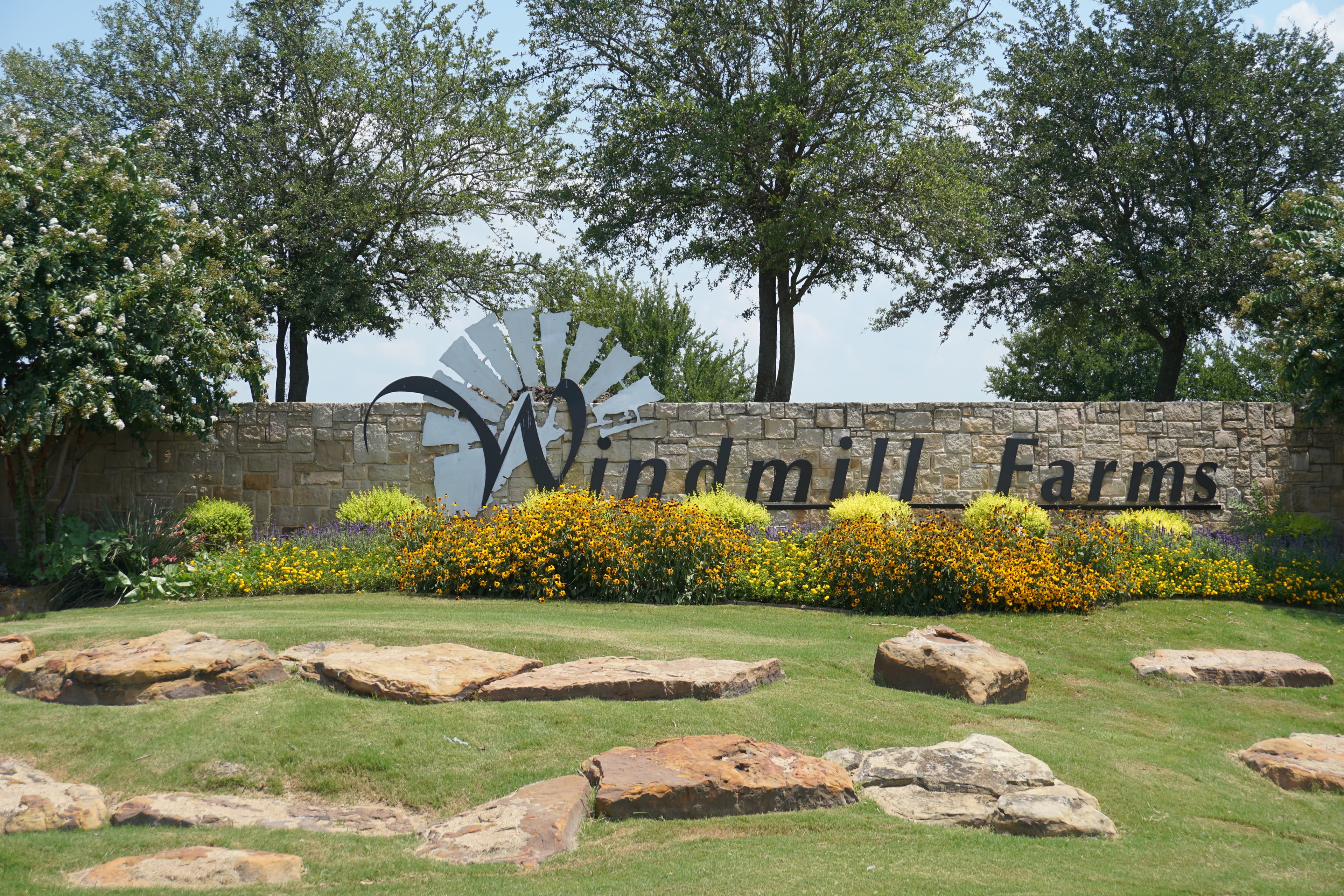 Windmill Farms sign